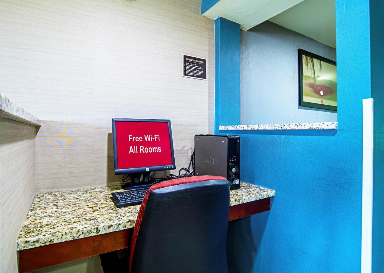 Red Roof Inn & Suites Greenwood, Sc Экстерьер фото
