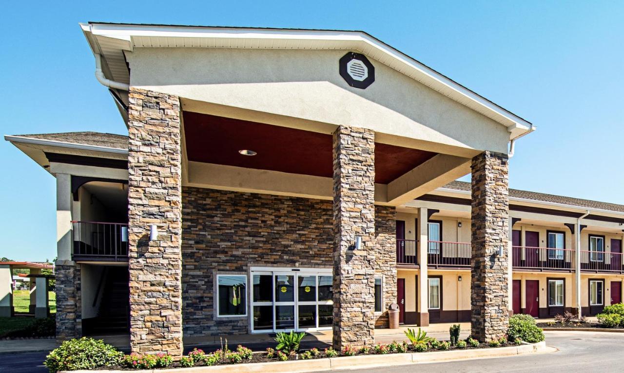 Red Roof Inn & Suites Greenwood, Sc Экстерьер фото