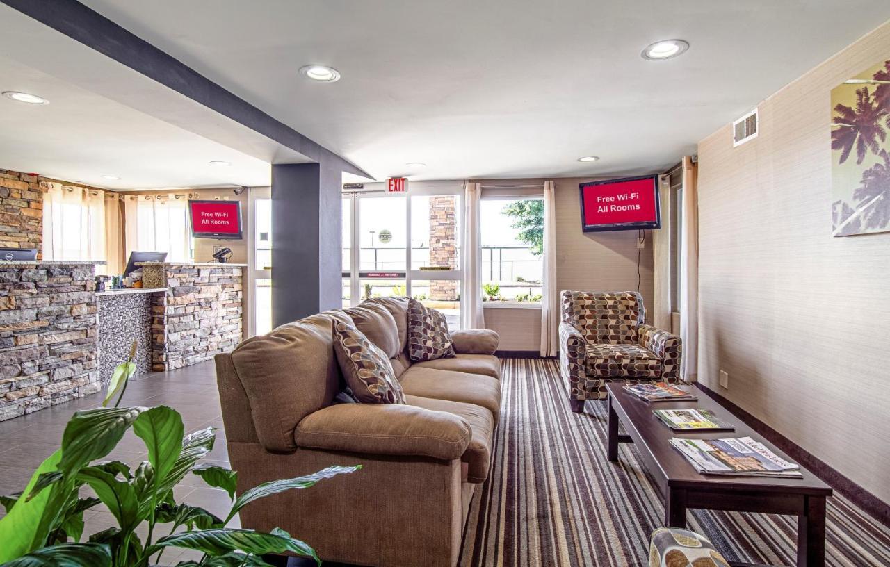 Red Roof Inn & Suites Greenwood, Sc Экстерьер фото