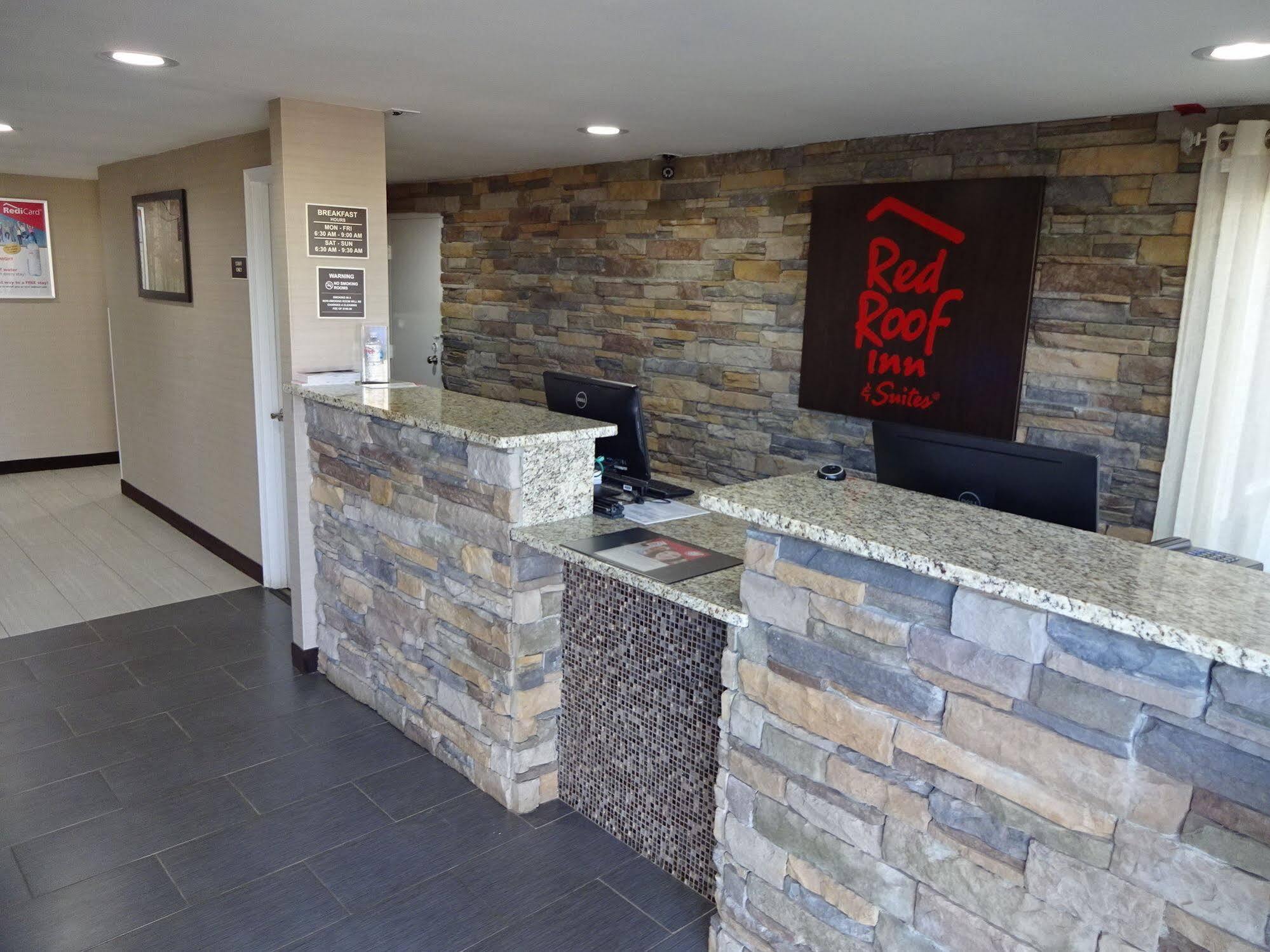 Red Roof Inn & Suites Greenwood, Sc Экстерьер фото